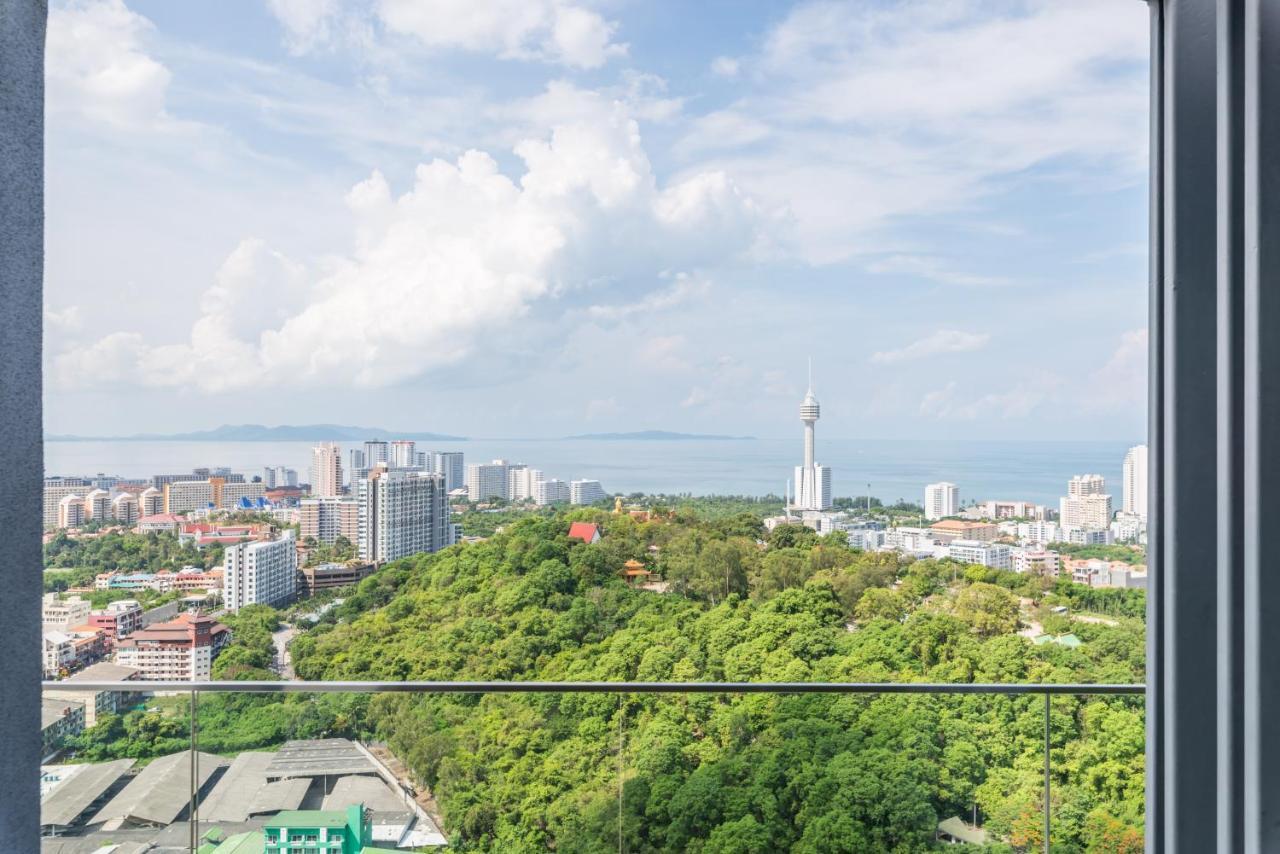 Unixx By The Sea Appartement Pattaya Buitenkant foto